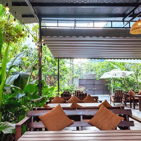 Cozy Beer Garden Homestay 닌빈 외부 사진