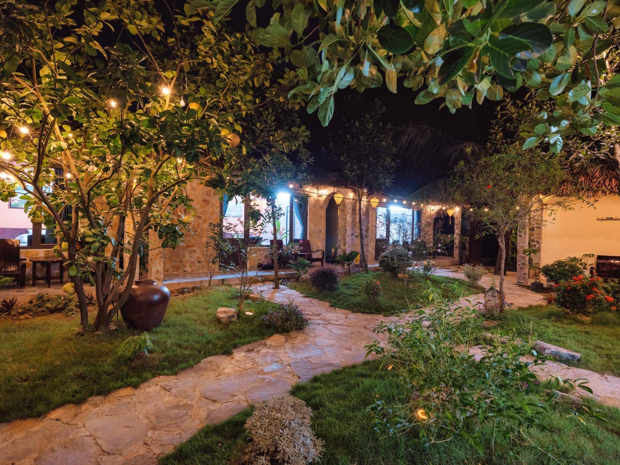 Cozy Beer Garden Homestay 닌빈 외부 사진